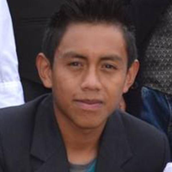 Max Esteban Sian